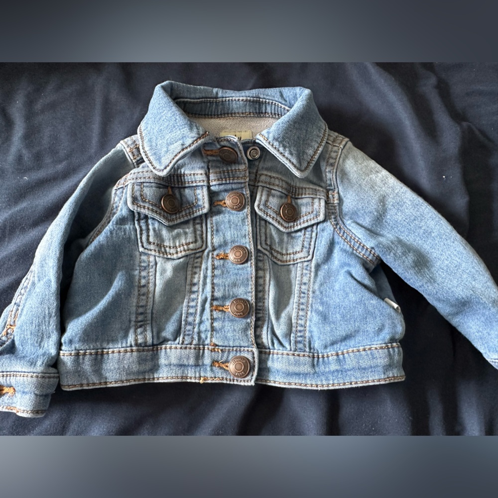 Baby b’gosh Jean jacket 3-6 months EUC
